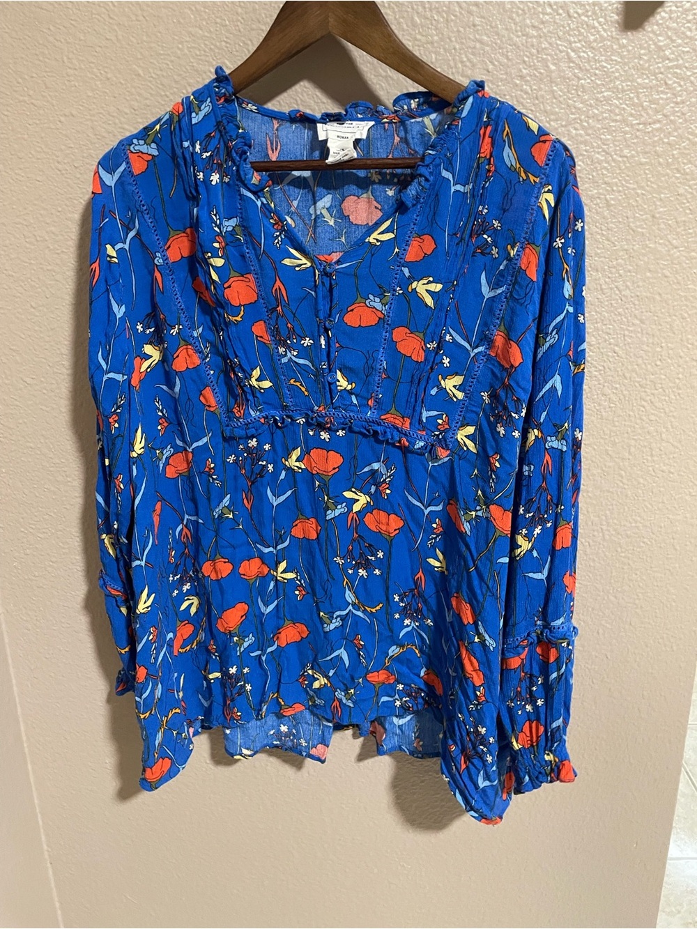 Blue Floral V-Neck Long-Sleeve Women's Blouse